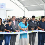 Tere Jiménez corta el listón del Bachillerato Cívico Estatal en El Reencuentro junto a alumnos y funcionarios